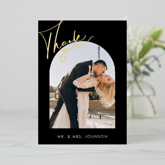 Invitation En Aluminium Élégant Mariage de script d'arc noir (Debout devant)