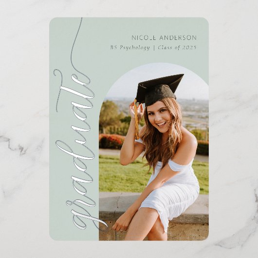 Invitation En Aluminium Élégant Script Sage Graduation Party Arch Photo (Recto)