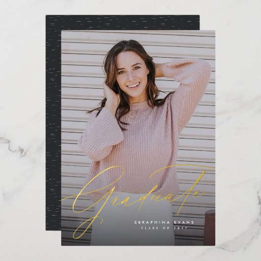 Invitation En Aluminium Élégant script simple une photo graduation invitat (Recto/Verso)
