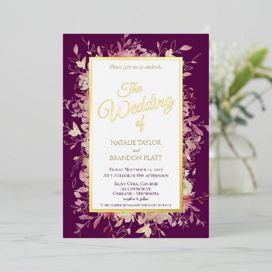 Invitation En Aluminium Élégant violet foncé Mariage or (Debout devant)