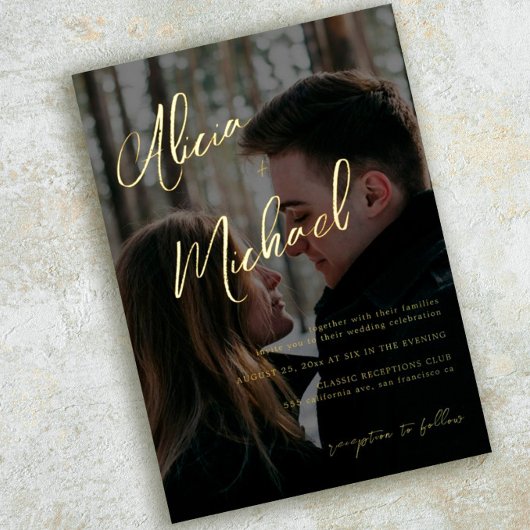 Invitation En Aluminium Elégante photo noir or réel feuille script mariage