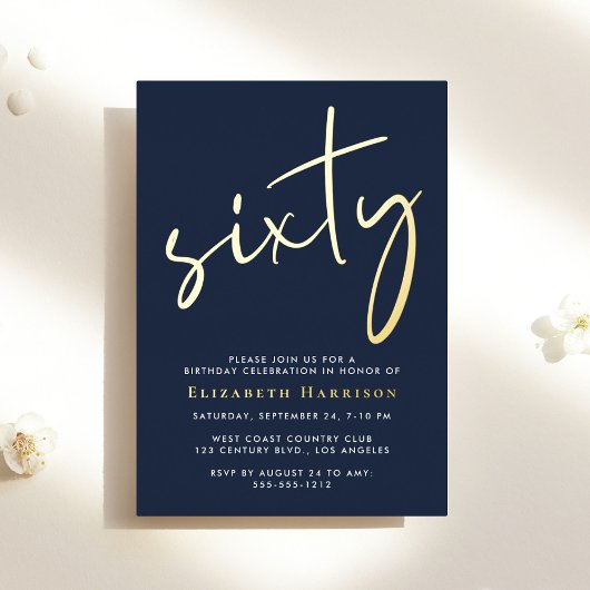 Invitation En Aluminium Fête d'anniversaire 60 ans Chic Script Bleu Or