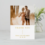 Invitation En Aluminium Fiona Bold Monogramme Mariage moderne (Debout devant)