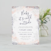 Invitation En Aluminium Flocon de neige Bébé il fait froid à l'extérieur d (Debout devant)