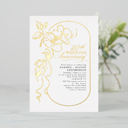 Invitation En Aluminium Floral Élégant Mariage moderne Anniversaire Or (Debout devant)