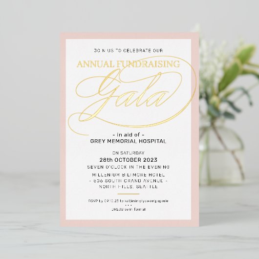 Invitation En Aluminium FUNDRAISING GALA élégant script événement rose vif (Debout devant)