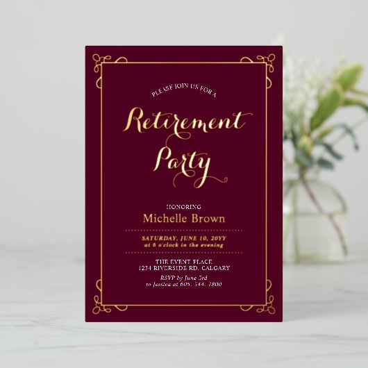 Invitation En Aluminium Gold & Bourgogne Elegant Classy Retraite Party (Debout devant)