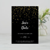Invitation En Aluminium Gold Confetti|Black Save the Date Real Gold (Debout devant)
