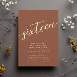 Invitation En Aluminium Golden Script Sweet 16 fête d'anniversaire<br><div class="desc">Célébrez son anniversaire d'étape avec ces invitations chic à la fête de 16e anniversaire avec "seize" en écriture manuscrite en feuille d'or moderne. Personnalisez avec les détails de votre fête en dessous. Un choix inoubliable et luxueux pour fabuleuses fêtes du 16ème anniversaire.</div>
