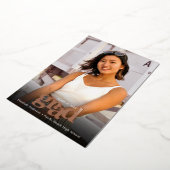 Invitation En Aluminium Graduation photo typographie audacieuse or rose ré (Rotation)