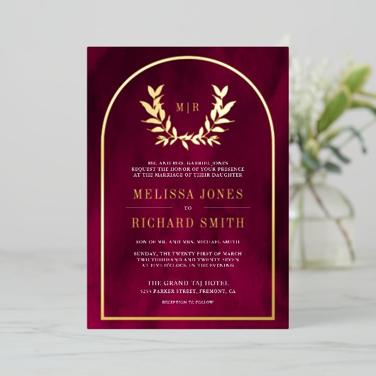 Invitation En Aluminium Laurel Wreath Feuilles Fuchsia Magenta Mariage Gol (Debout devant)