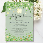 Invitation En Aluminium Lucky In Love Fête des mariées Foil<br><div class="desc">Moderne & amusant Irlandais trèfle à quatre feuilles chanceux en amour feuille d'or douche nuptiale Invitation. Belle invitation pour une douche nuptiale St. Patrick,  une douche nuptiale de mars ou une douche irlandaise Clover. Retournez notre invitation pour trouver un dos vert de coordination pour une touche spéciale supplémentaire.</div>