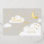 Invitation En Aluminium Lune et étoiles Gris Script Merci bébé<br><div class="desc">Un design ludique et élégant, avec un script de calligraphie élégant, associé à des étoiles dessinées à la main, des nuages et une lune en croissant. Idéal pour les thèmes lune tendance et l'anniversaire étoile et les baby showers. Ne manquez pas de visiter la collection et le magasin pour voir...</div>