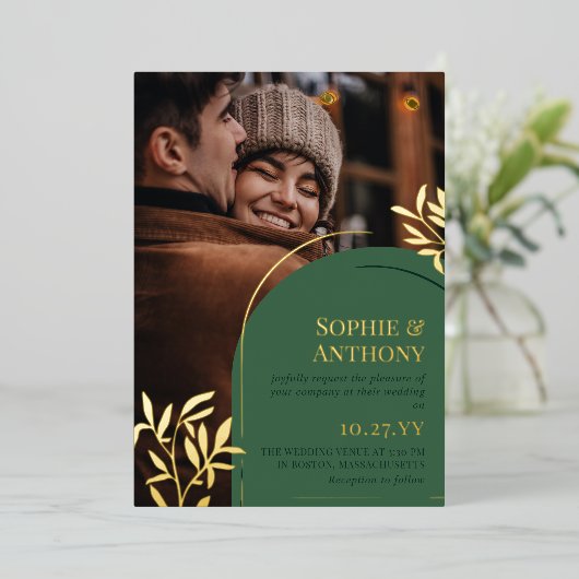 Invitation En Aluminium Mariage d'automne avec arche verte et verdure doré (Debout devant)