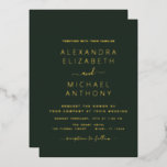 Invitation En Aluminium Mariage Élégant Romantique Emerald Green Gold<br><div class="desc">Emerald Green et Gold Foil élégantes et modernes invitations de mariage - comprend une belle et élégante typographie de script pour la célébration spéciale de mariage.</div>