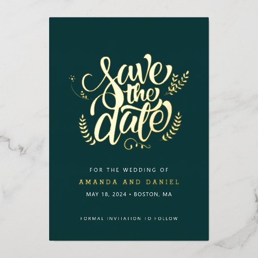 Invitation En Aluminium Mariage Moderne Écriture Calligraphique Vert Émera (Recto)