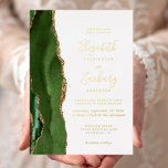 Invitation En Aluminium Mariage moderne Hunter Green Gold Agate<br><div class="desc">Le bord gauche de cette élégante faire-part de mariage moderne est orné d'une bordure en aquarelle vert de chasseur, recouverte d'une parties scintillant en faux or. Le texte personnalisable combine écriture manuscrite, copperplate et polices italiques en feuille d'or réelle sur un arrière - plan blanc. L'envers est assorti d'un design...</div>