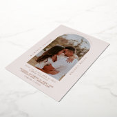 Invitation En Aluminium Mariage photo minimaliste moderne arc (Rotation)