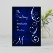 Invitation En Aluminium Monogramme et spirale sur le Mariage d'argent bleu (Debout devant)