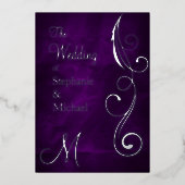 Invitation En Aluminium Monogramme et spirale sur Mariage d'argent violet (Recto)