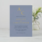 Invitation En Aluminium Monogramme moderne Dusty Blue Gold (Debout devant)