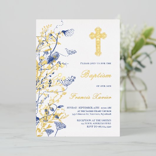 Invitation En Aluminium or et fleurs bleues Baptême (Debout devant)