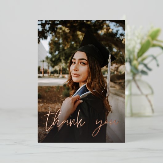 Invitation En Aluminium Photo Graduation Casquette Chalkboard V Merci DARK (Debout devant)