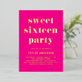 Invitation En Aluminium Pink Retro Bold Typographie Sweet 16 Anniversaire (Debout devant)