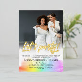 Invitation En Aluminium Rainbow Gold Brush Script Let's Party Photo (Debout devant)