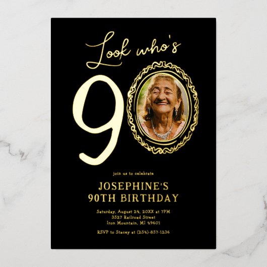 Invitation En Aluminium Regardez qui a 90 ans Photo Anniversaire Adulte (Recto)