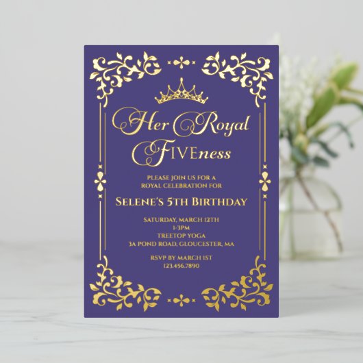 Invitation En Aluminium Royal Fiveness Princes 5th Birthday Foil Invitatia (Debout devant)