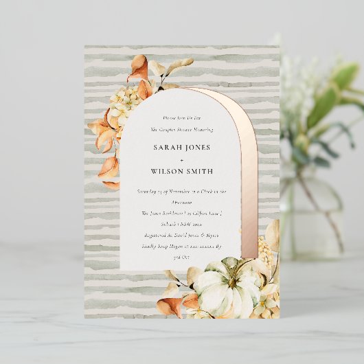 Invitation En Aluminium Rustique Automne Citrouille Arc Floral Couples Dou (Debout devant)