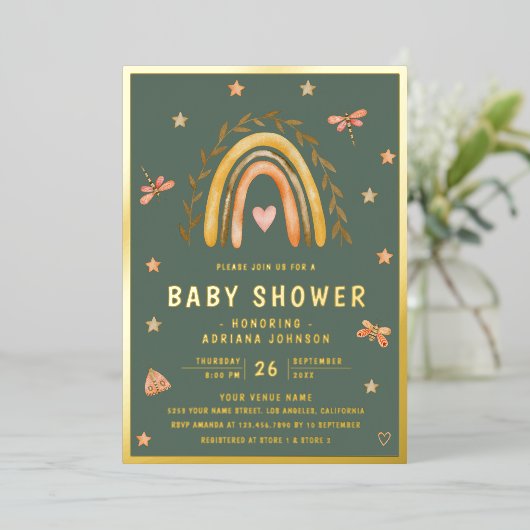 Invitation En Aluminium Rustique Sage Green Earthy Rainbow Baby shower Or (Debout devant)