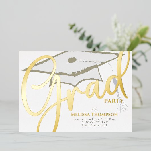 Invitation En Aluminium Script de calligraphie Gold Grad Modernisation (Debout devant)