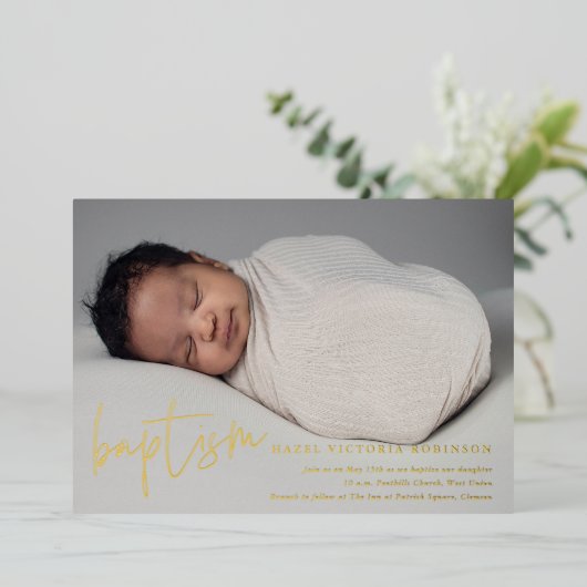 Invitation En Aluminium Script Gold moderne Baptême et baptême religieux (Debout devant)