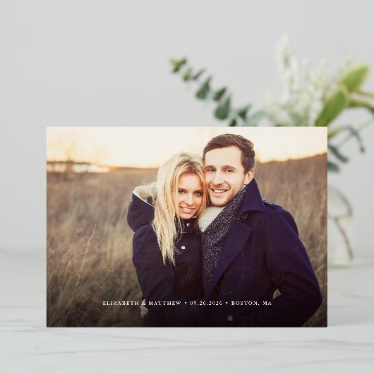 Invitation En Aluminium Script lunatique photo mariage Enregistrer la date (Debout devant)