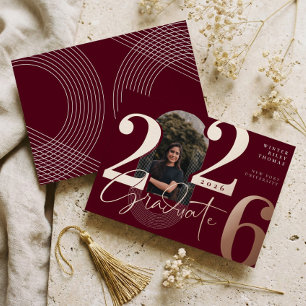 Invitation En Aluminium Script Moderne Graduate 2025 Arch Concentric Photo
