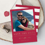 Invitation En Aluminium Script Moderne Viva Magenta Mariage Enregistrer La<br><div class="desc">Célébrez dans le style avec ces mariage pressé de papier peint moderne et très tendance à sauvegarder les cartes de date. Le design est facile à personnaliser avec votre libellé d'événement spécial et vos invités seront ravis quand ils reçoivent ces fabuleux sauver les dates. Les éléments correspondants se trouvent dans...</div>