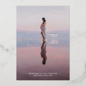 Invitation En Aluminium Script rustique Photo Baby shower moderne (Verso)