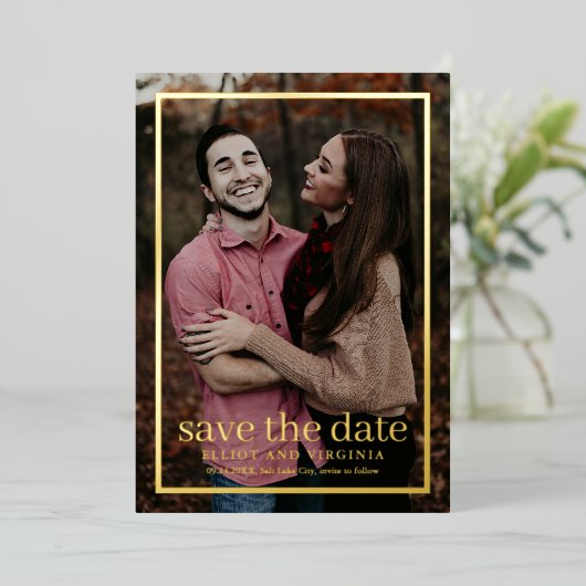 Invitation En Aluminium Simple Gold Photo Enregistrer la date (Debout devant)