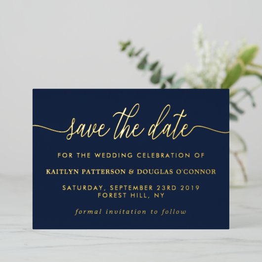 Invitation En Aluminium Simple Script Enregistrer la date Real (Debout devant)