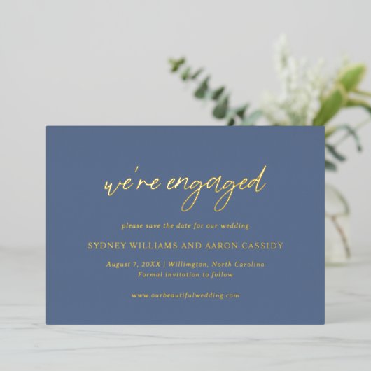 Invitation En Aluminium Sydney Dusty Blue Modern Wedding Enregistrer la da (Debout devant)