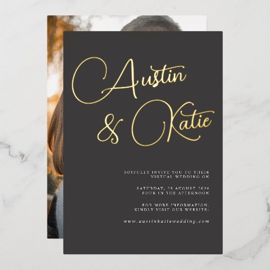 Invitation En Aluminium Typographie de script noir et or Mariage virtuel (Recto/Verso)