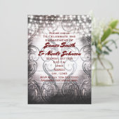 Invitation en bois blanc vintage sculpté de cœur o (Debout devant)