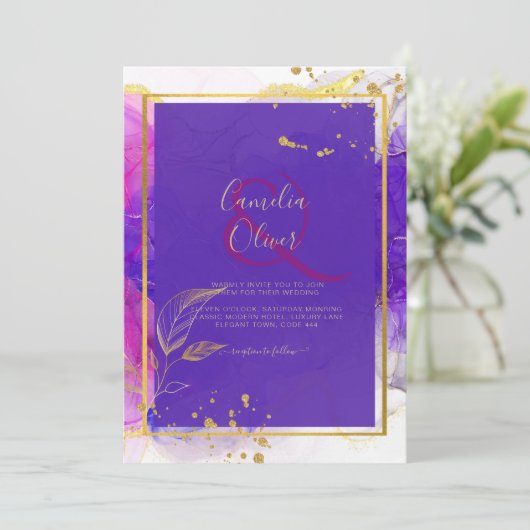 Invitation Encre d'alcool Mariage violet intense en or rose (Debout devant)