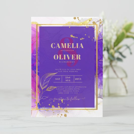 Invitation Encre d'alcool Mariage violet intense en or rose (Debout devant)
