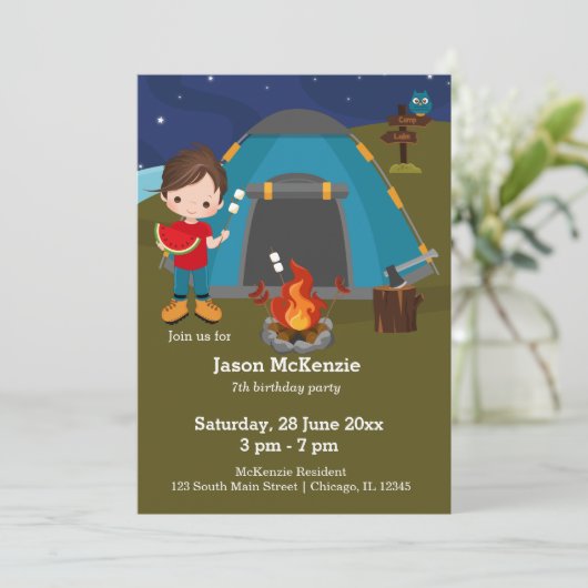 Invitation Enfant d'anniversaire de camping (Debout devant)