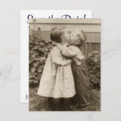 Invitation Enfants d'autrefois s'embrassant dans un jardin, S (Devant / Derrière)