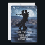 Invitation Enregistrer la date Romantic Couple Music<br><div class="desc">Sauvez la date couple romantique dansant avec des notes musicales. Une belle façon de demander à la famille et aux amis d'enregistrer la date pour votre mariage!</div>