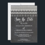 Invitation Enregistrer la photo Date Rustic Lace Chalkboard<br><div class="desc">Cette photo Save the Date, faire-part fiançailles fait partie de l'ensemble de faire-part de mariage assorti et trouve l'équilibre parfait entre rustique et raffiné, élégant et tendance, joli et simple. Il commence par un vintage arrière - plan de photographie en écharpe en ardoise réelle et ajoute une bordure en dentelle...</div>